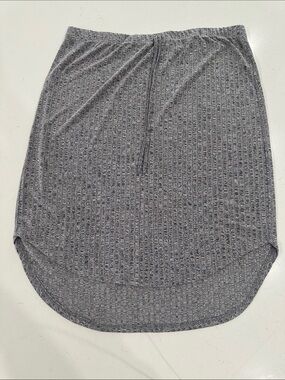 SHEIN Gray Ribbed High-Low Curved-Hem Skirt